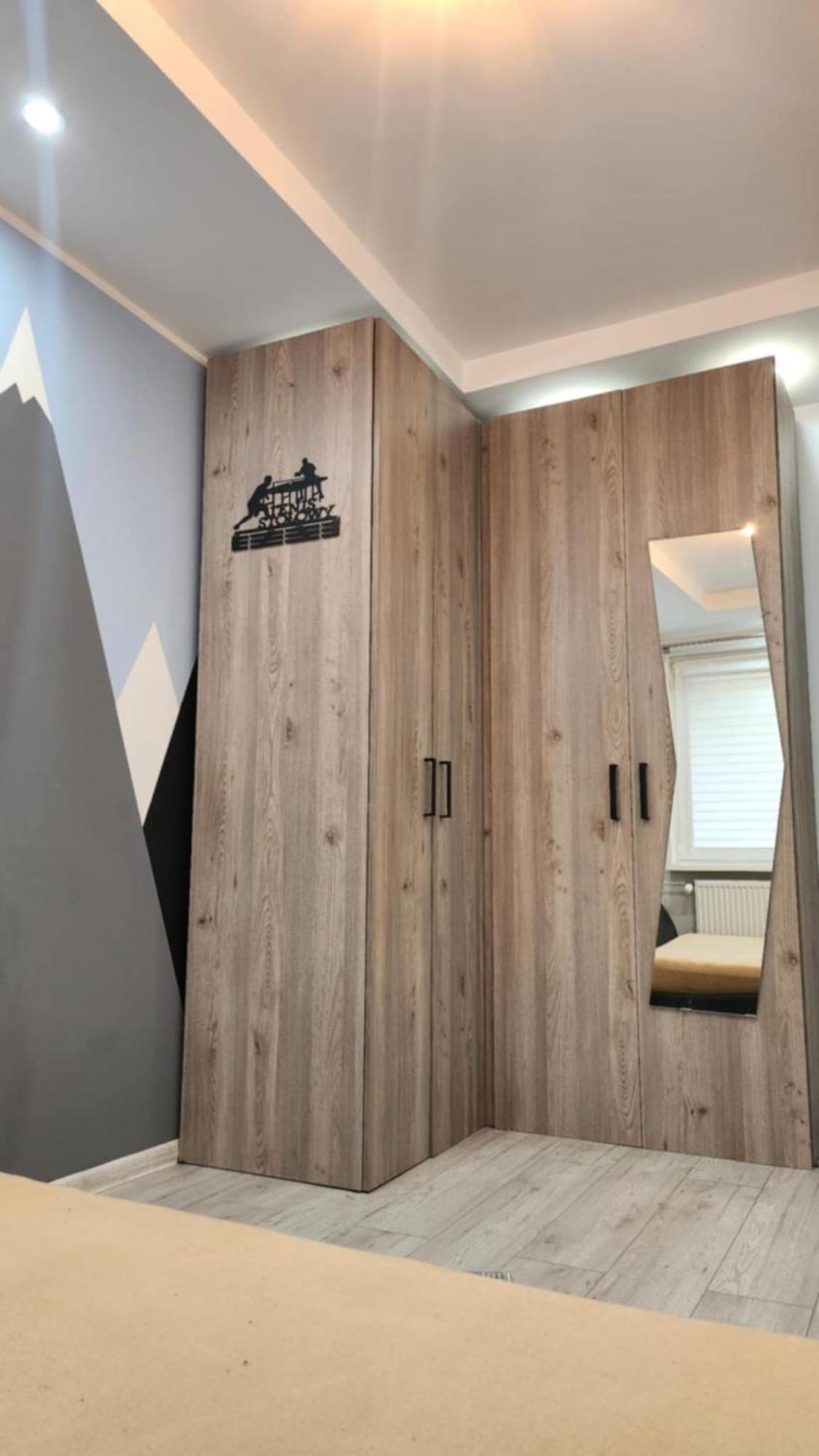 Ekskluzywny Apartament W Centrum Z Klimatyzacja I Balkonem Любін Екстер'єр фото
